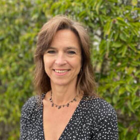 Dr Alex Standring Profile 1 dr alex standring